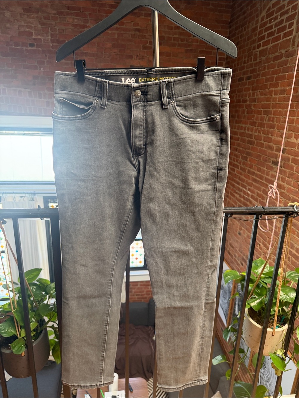 Lee Men’s Gray Slim Straight Jeans